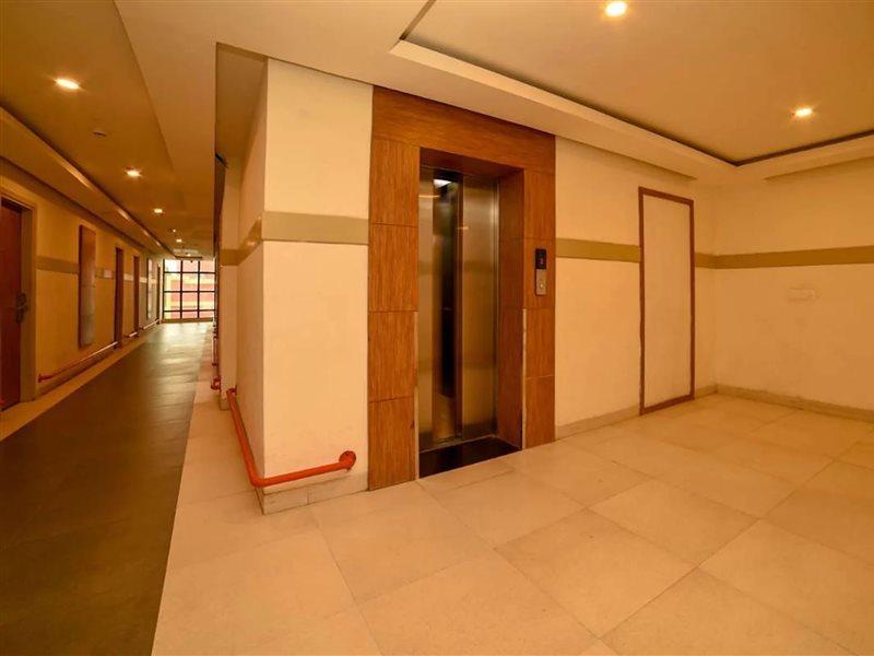 Max Hotels Jabalpur Bagian luar foto