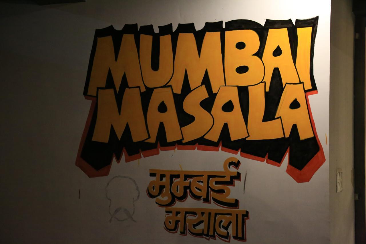 Max Hotels Jabalpur Bagian luar foto
